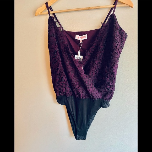 NWT XS/XL Leyden purple eyelash lace overlay deep V bodysuit drape front cotton - Picture 5 of 11
